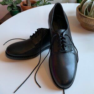 Jimmy Choo Black Oxford Shoe sz 40.5
